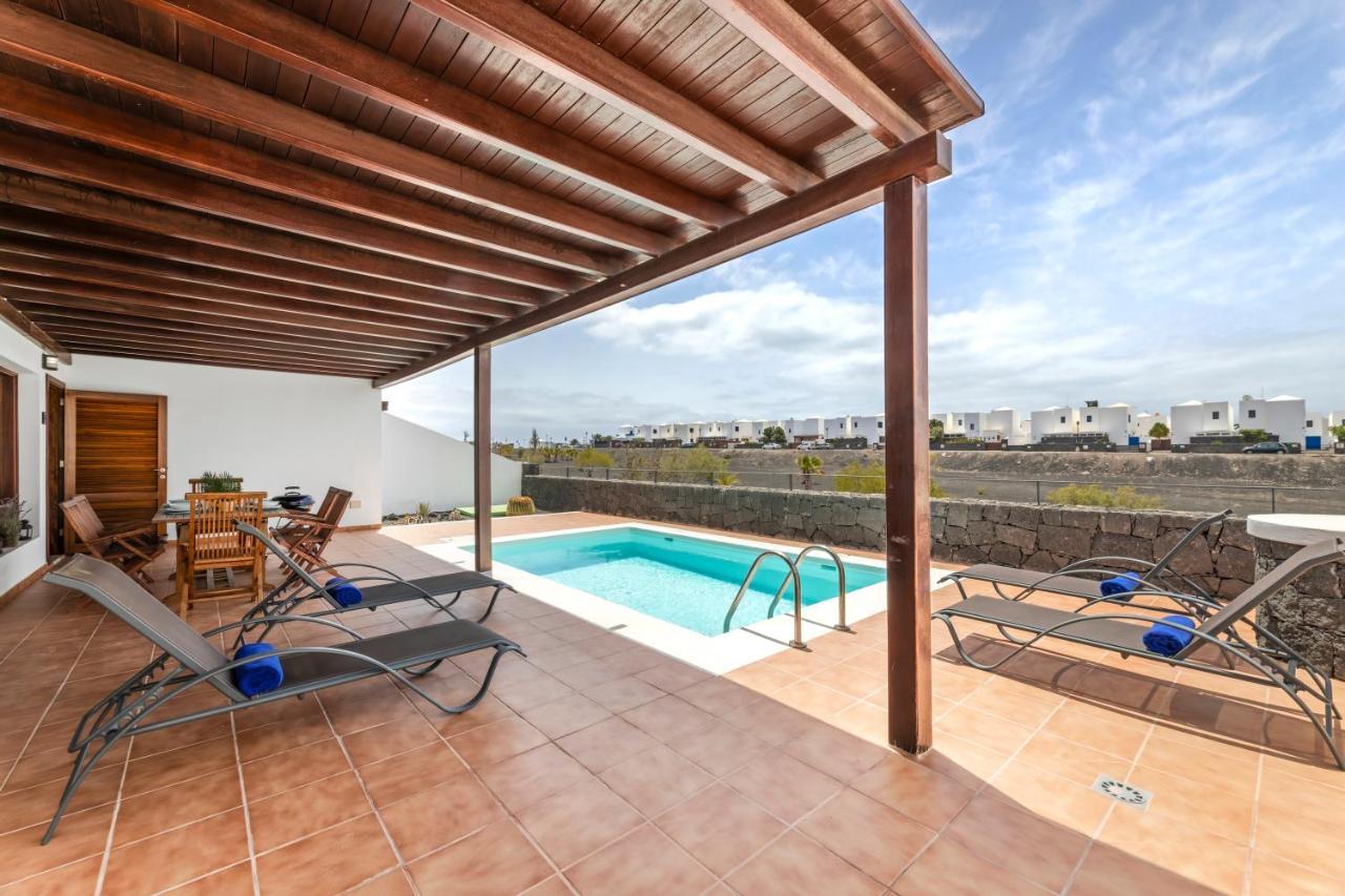 Lanzarote Villa 3 Islas - Pool Heated プラヤ・ブランカ エクステリア 写真